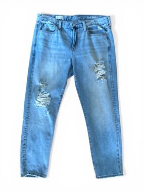 GAP Women's Light Blue Distressed Boyfriend Jeans